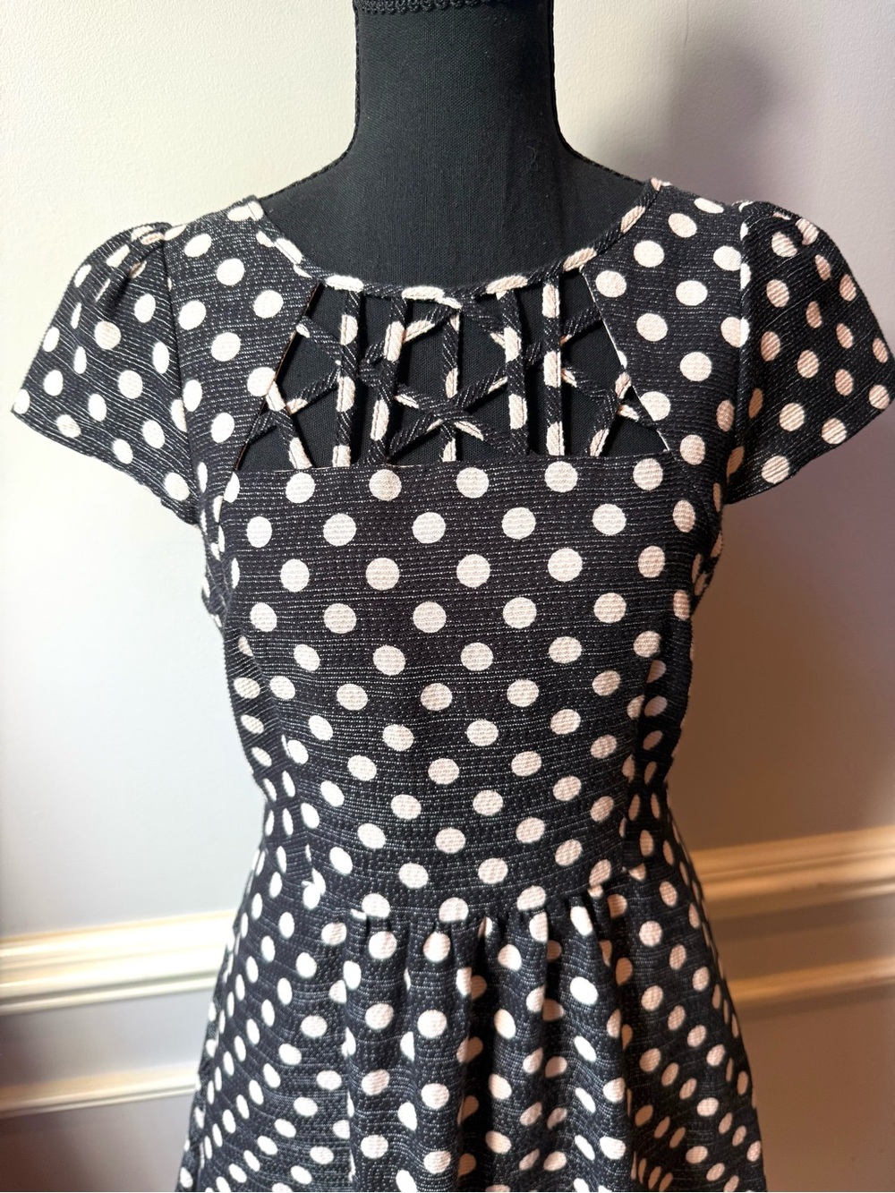 Maeve Anthropologie Polka Dot Fit & Flare Dress Lattice Cutout Detail Size 4 - Picture 4 of 12